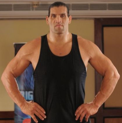 Khali Loses His Cool at the Bigg Boss 4 house - Bollywood Garam