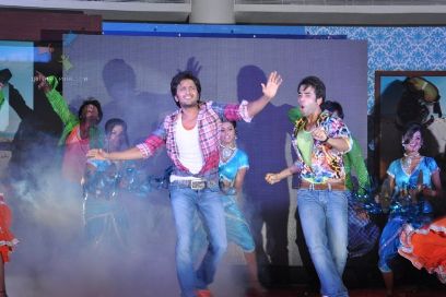 Kyaa Super Kool Hai Hum music launch at R City Mall