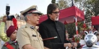 Amitabh Bachchan donates Rs.11 lakh to Maharashtra Police Welfare Fund
