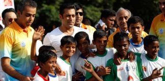 Salman Khan plays football match for charity