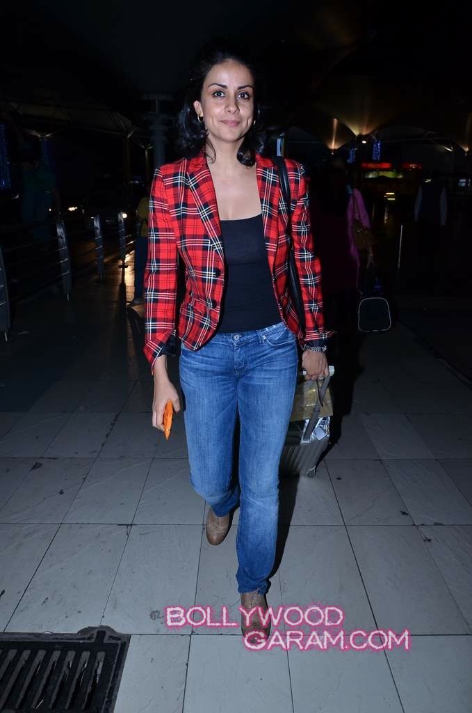 Airport Celebs-3