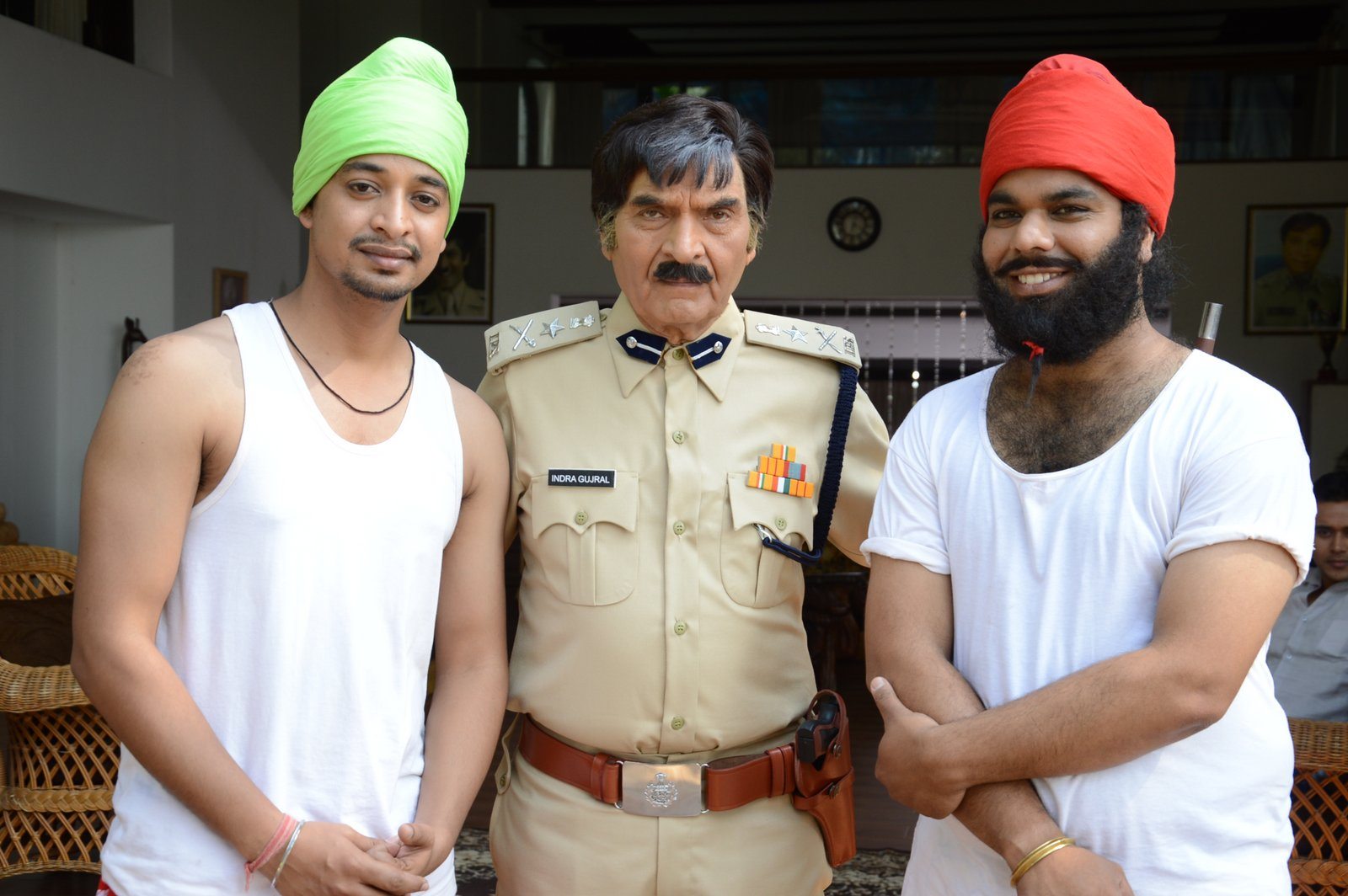 Happy and Peppy Singhs on location (5)