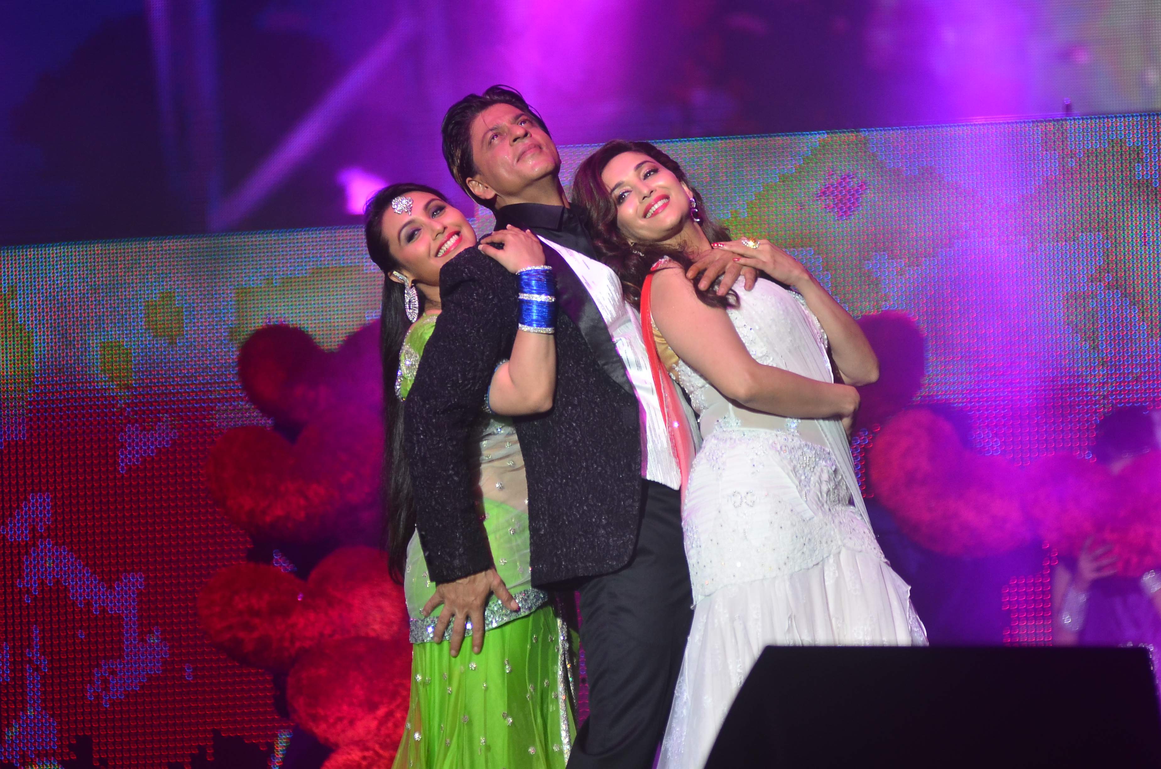 Rani Mukerji, SRK and Madhuri Dixit-Nene perform for Temptation Reloaded 2014 Malaysia