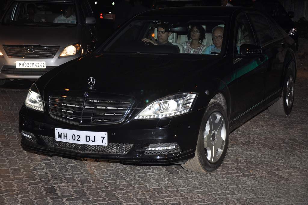 Aamir khan new car (4)