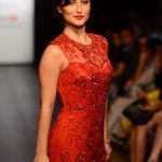 Lakme Fashion Week Winter Festive 2014 Photos – Elli Avram sizzles in red