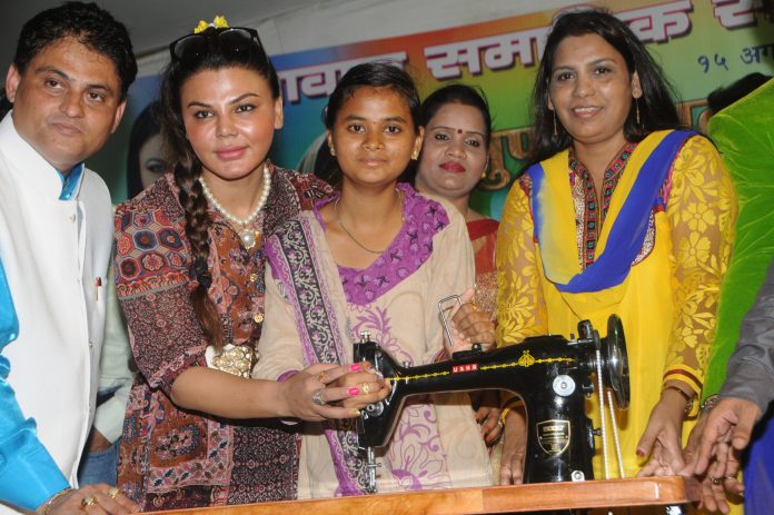 Rakhi Sawant Women EMP (1)