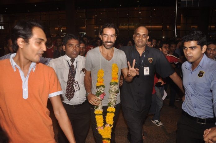 robert pires India (1)