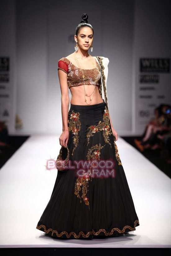 Joy M_WIFW SS 2015_The Music Room collection-11