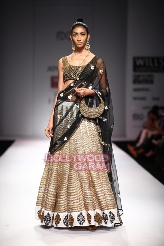 Joy M_WIFW SS 2015_The Music Room collection-12