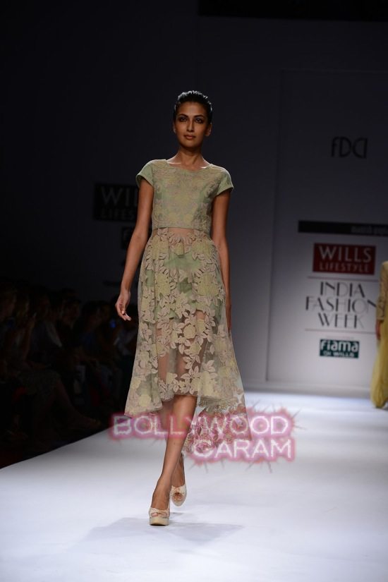 Manish G Florence_WIFW 2015 collection-13