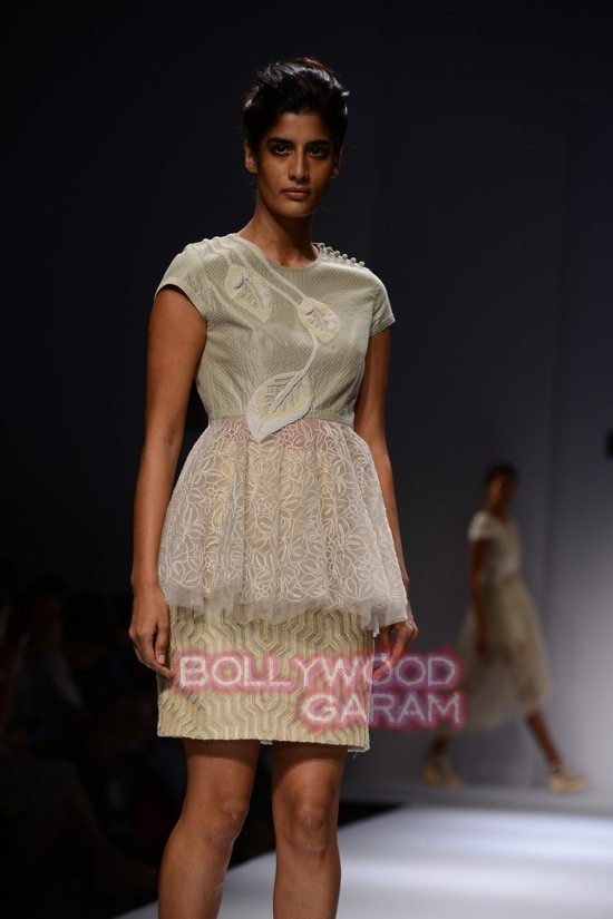 Manish G Florence_WIFW 2015 collection-16