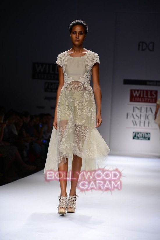 Manish G Florence_WIFW 2015 collection-17
