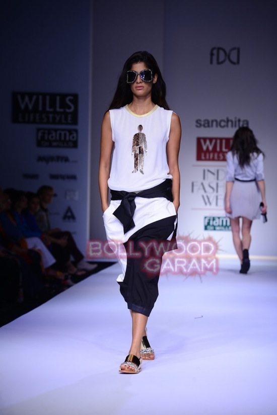 Sanchita_collection Wills Lifestyle India Fashion Week 2015