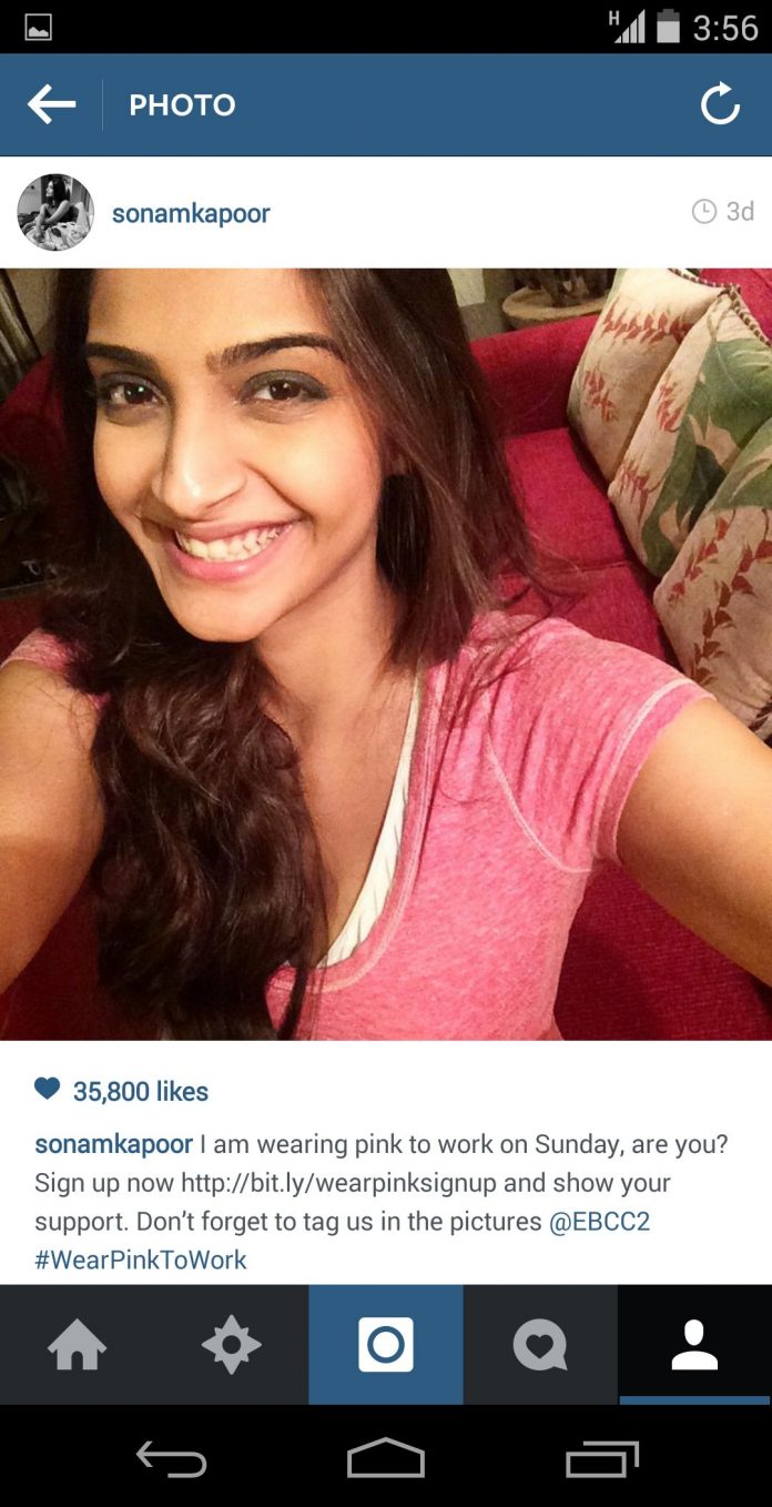 Sonam selfie