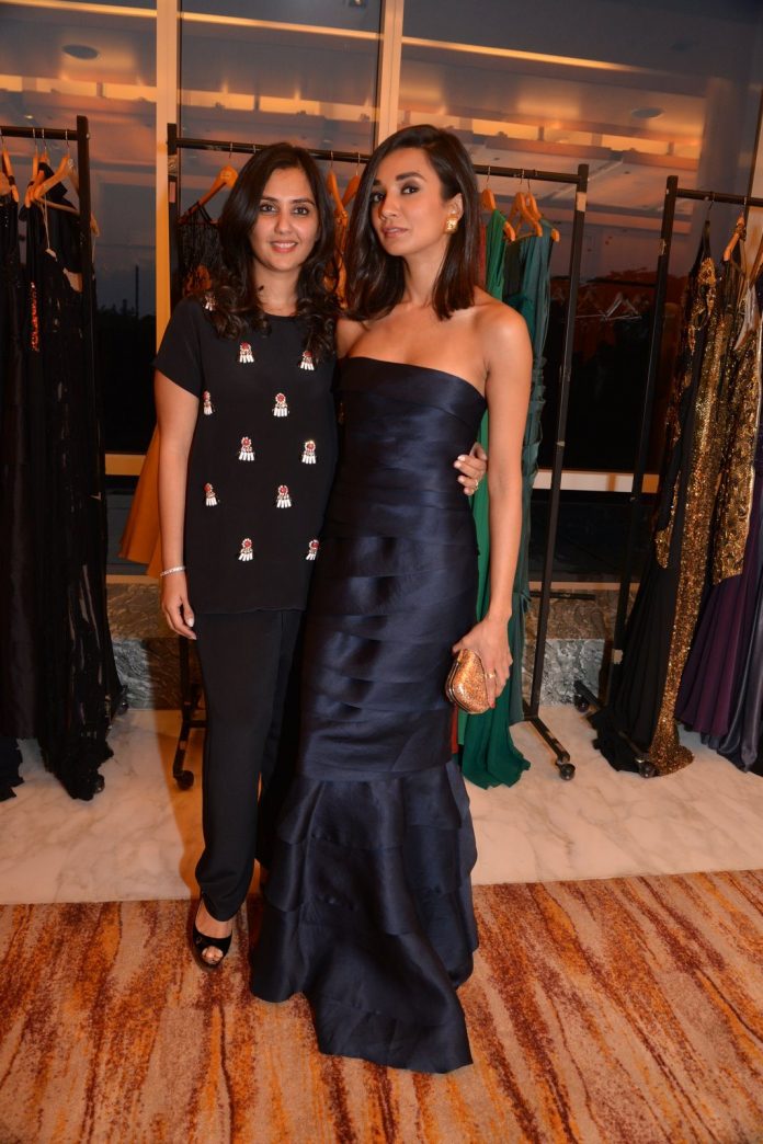 Ira dubey trunk show