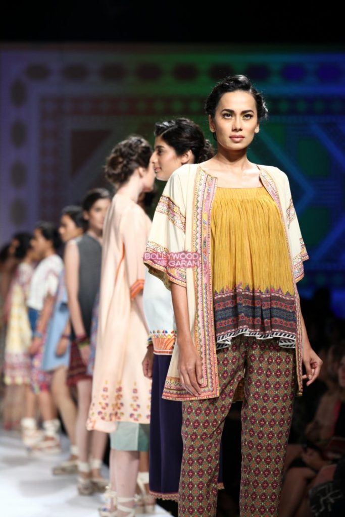 Amazon India Fashion Week Spring/Summer 2016 Photos – Tanvi Kedia shows ...