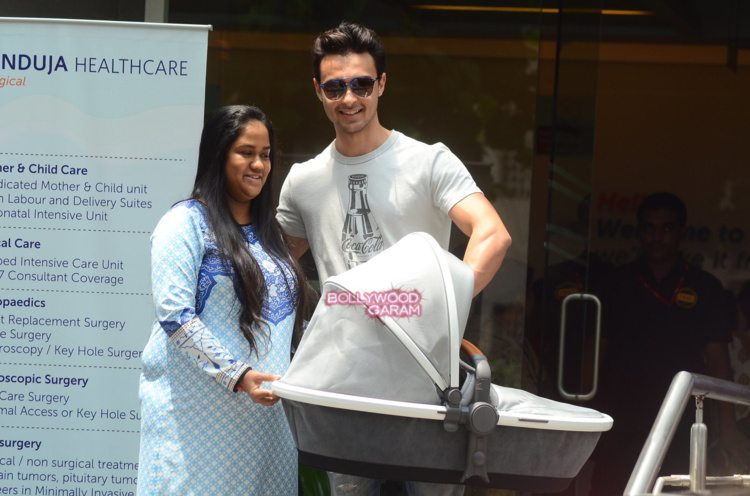 Arpita baby discharged4