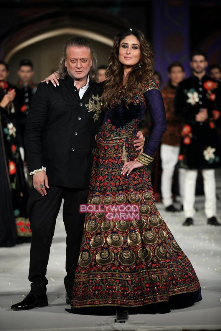 LFW kareena 6