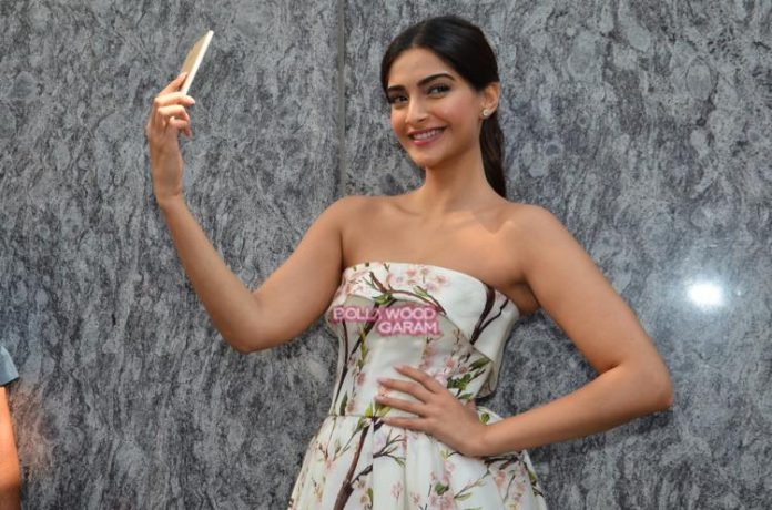 Sonam app launch4