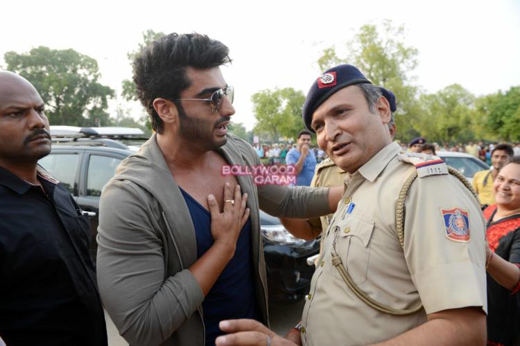 Arjun kapoor road safety4