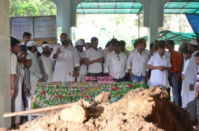 Razak Khan funeral2