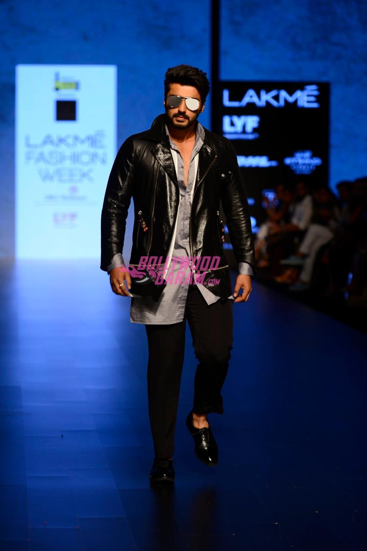 Arjun Kapoor LFW4