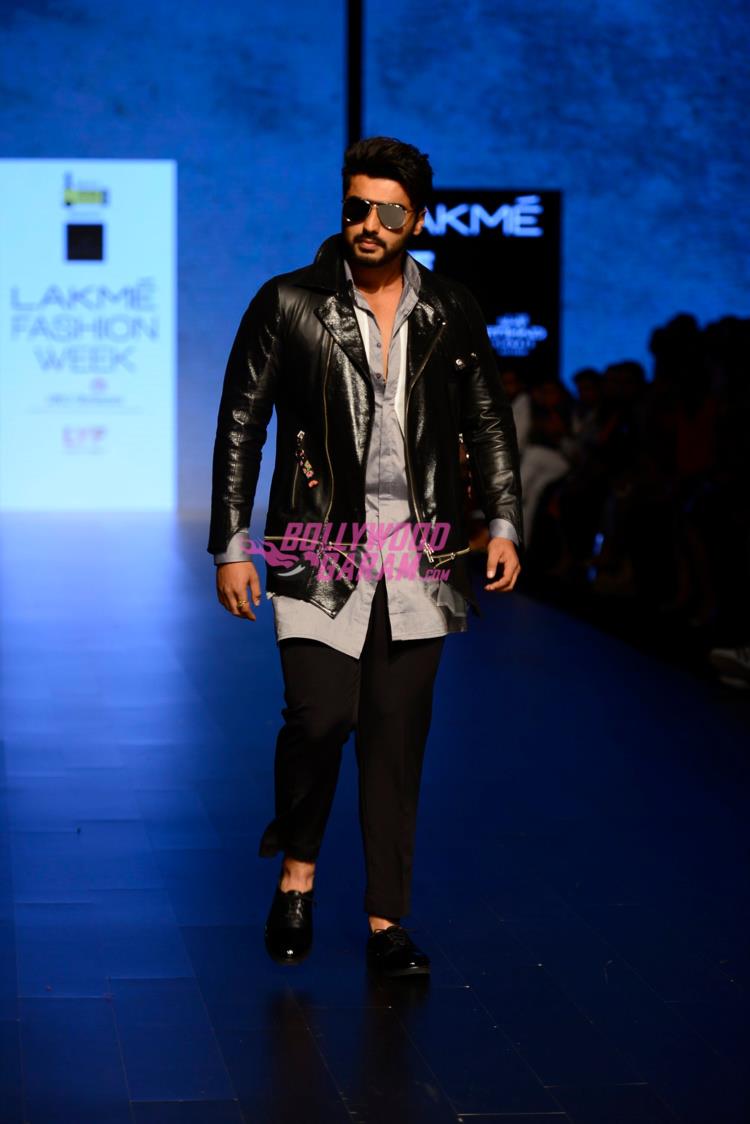 Arjun Kapoor LFW5