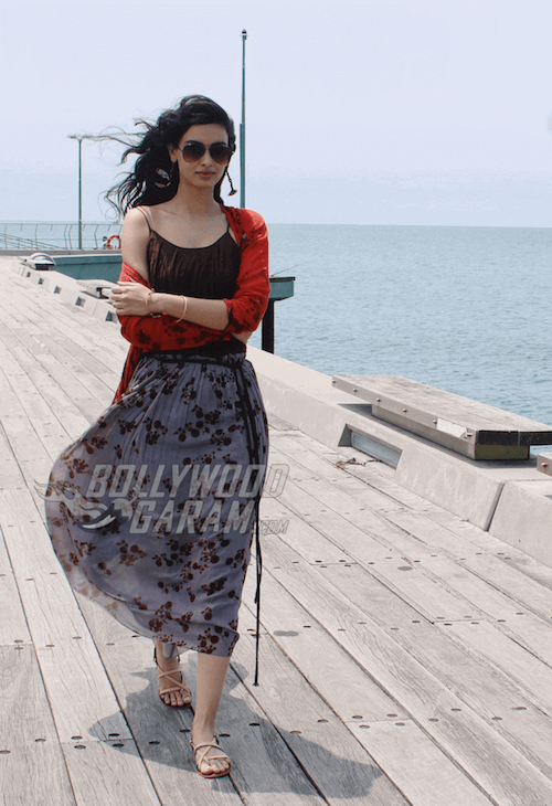 diana-penty-australia-holiday4-1