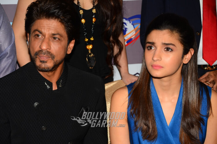 ShahRukh Khan and Alia Bhatt at Archana Kochhar Fashion event