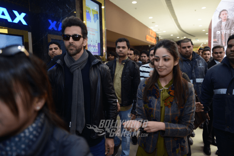 Kaabil-Hrithik-Roshan-Yami-Gautam-2