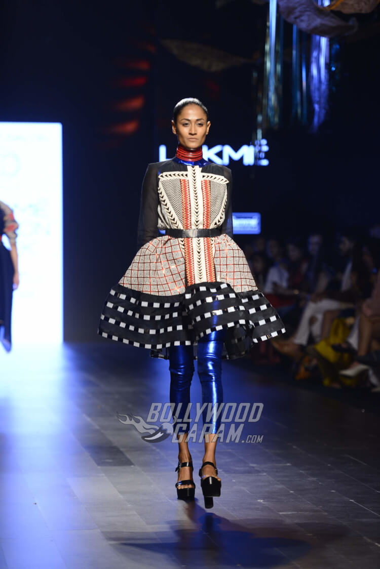 Amit-Aggarwal-Collection-Lakme-Fashion-Week-2017-18
