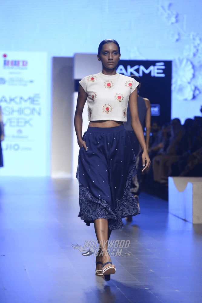 Lakme-fashion-week-2017-Arcvsh-Collection-12