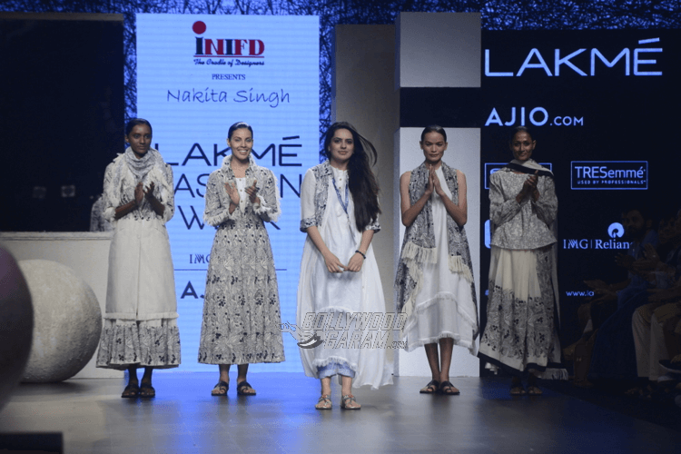 Lakme-fashion-week-2017-Nakita-Singh-Collection-20
