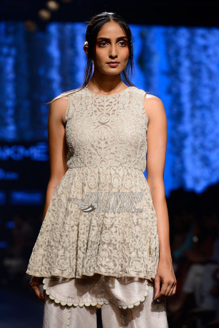 Lakme Fashion Week Summer/Resort 2017 Photos – Nimrat Kaur walks the ...