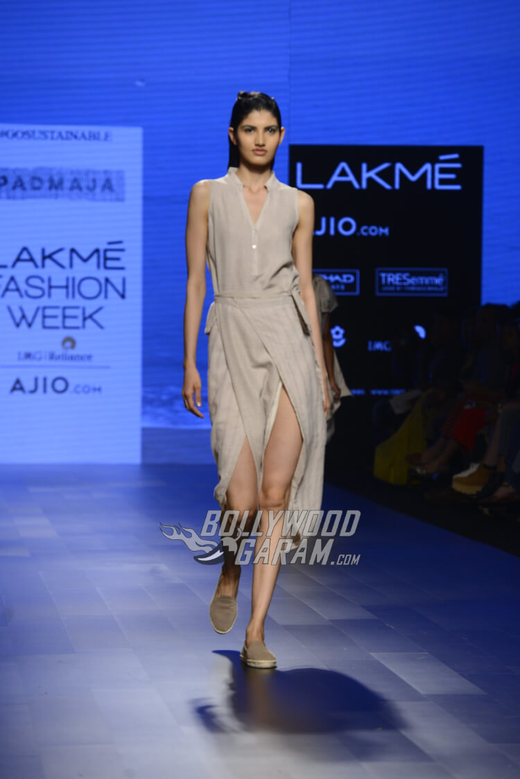 Padmaja-Lakme-fashion-Week-SR-2017-7