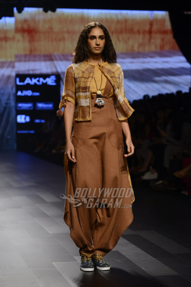 Sayantan-Sarkar-Lakme-Fashion-Week-2017-6