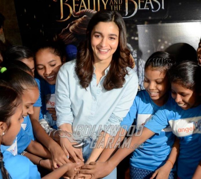 Alia Bhatt screening1