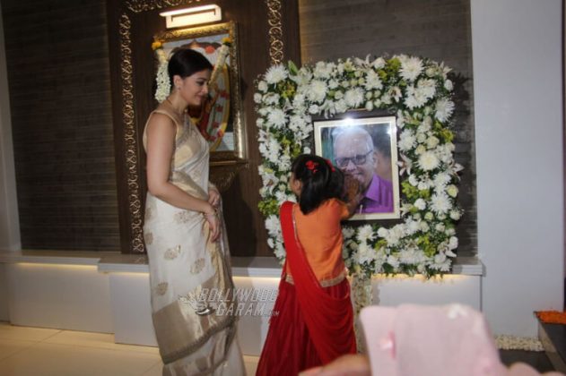 Aishwarya Rai Bachchan's father's thirteenth day prayer meeting