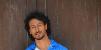 Tiger Shroff poses for Cricket Champions Trophy 2017 – Photos