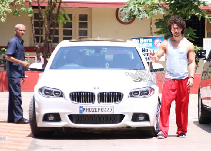 Tiger-Shroff-BMW-car (1)