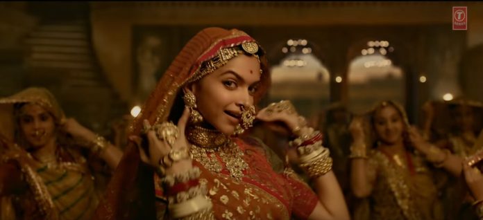 deepika padukone ghoomar