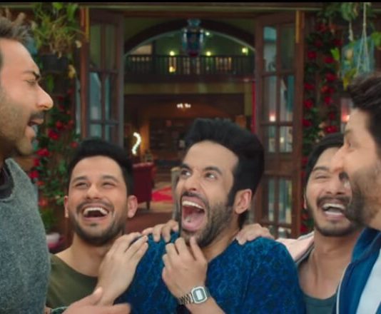 Golmaal Again Movie Review: A deception of horror in comedy, the film comes with an actual plot