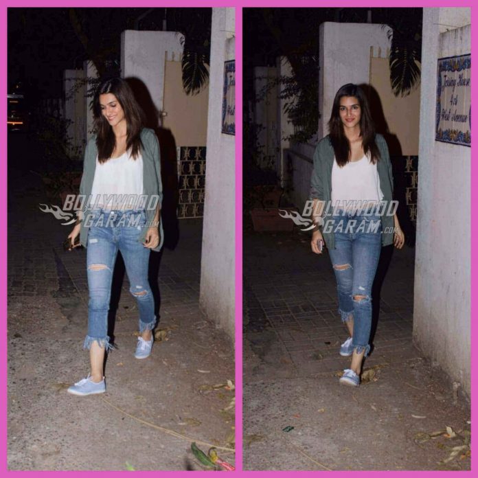 Kriti Sanon Bandra (1) (3) (1) (1) (1) (1)