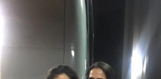 Gorgeous Kareena Kapoor poses with Anita Dongre at an event