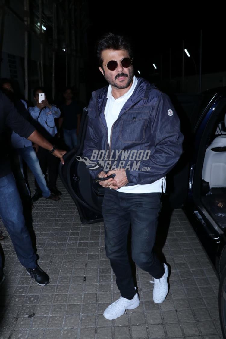 Daisy Shah, Anushka Sharma, Virat Kohli and Saqib Saleem snapped