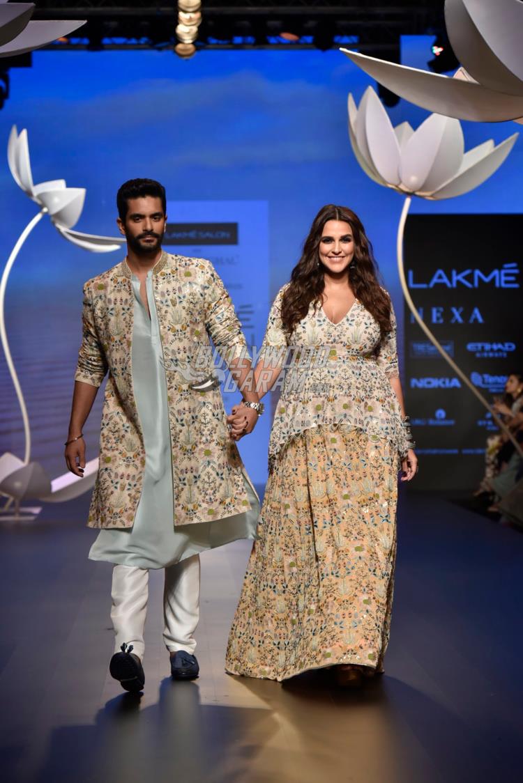 Shahid Kapoor and Mira Kapoor Walk Ramp For Anita Dongre At Day 1 Of Lakme  Fashion Week 2018