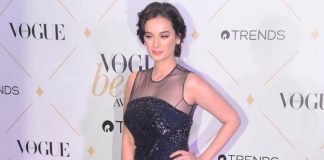 Evelyn Sharma announces her first pregnancy with husband Tushan Bhindi